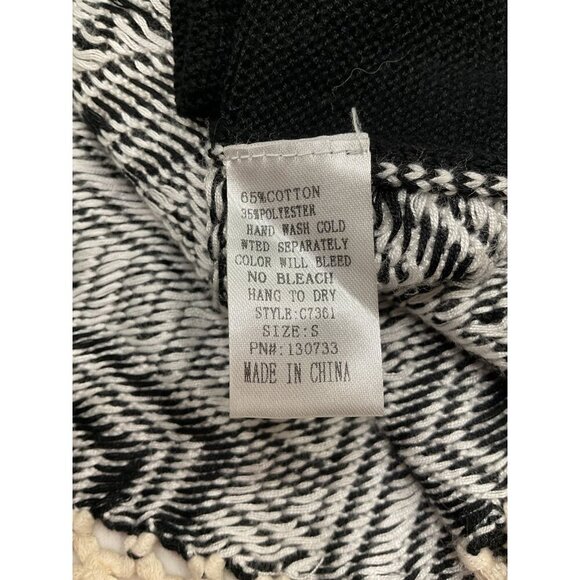 Umgee Hippie Cardigan Vest Crocheted with Fringe Size Small - Picture 6 of 7